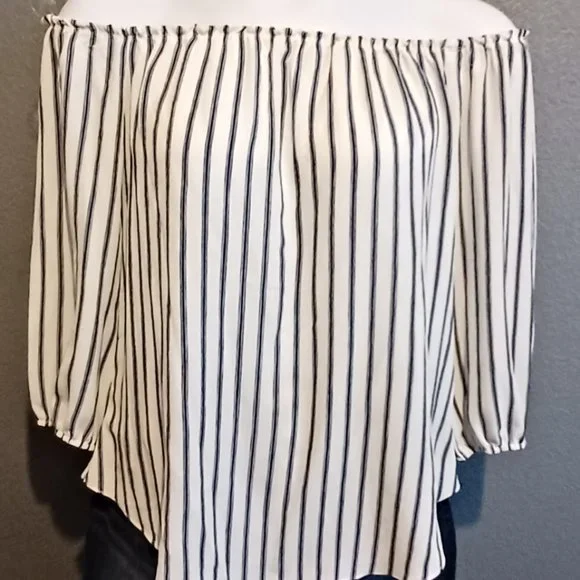 MOA & MOA - Picture 2 of 2